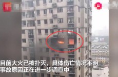 潍坊潍城区新天地购物城小区突发爆炸 周边居民以为是地震